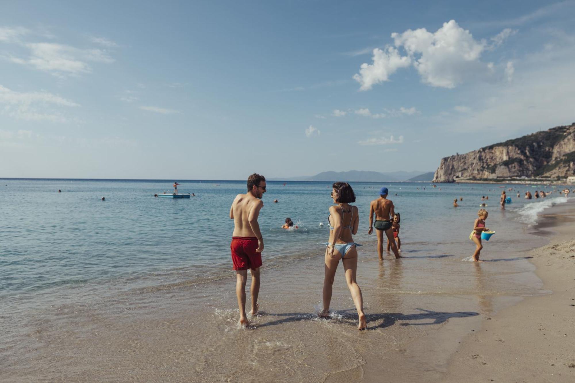 Hotel Garibaldi Finale Ligure Dış mekan fotoğraf